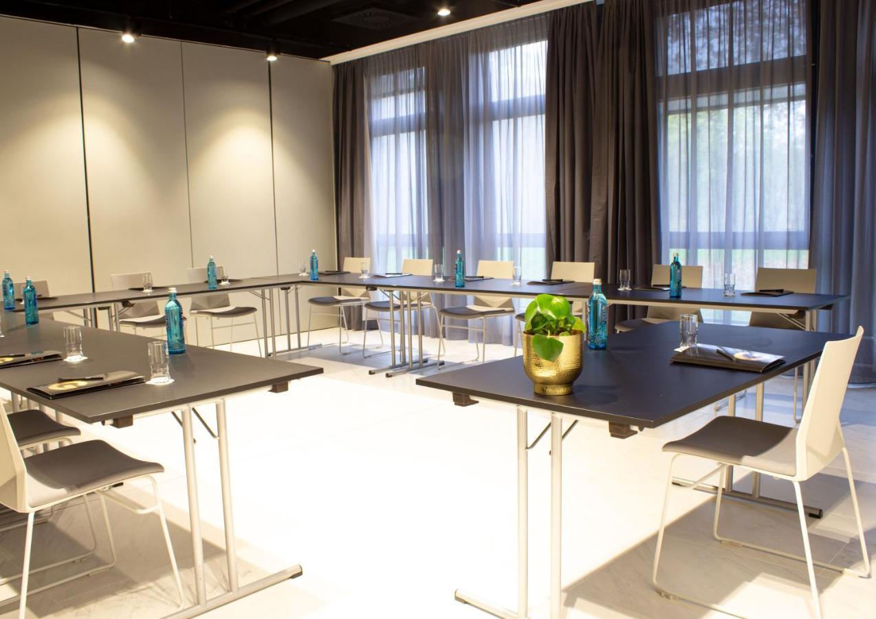 Ginn Hotel Berlin Potsdam Teltow Bagian luar foto
