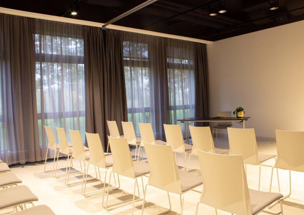Ginn Hotel Berlin Potsdam Teltow Bagian luar foto